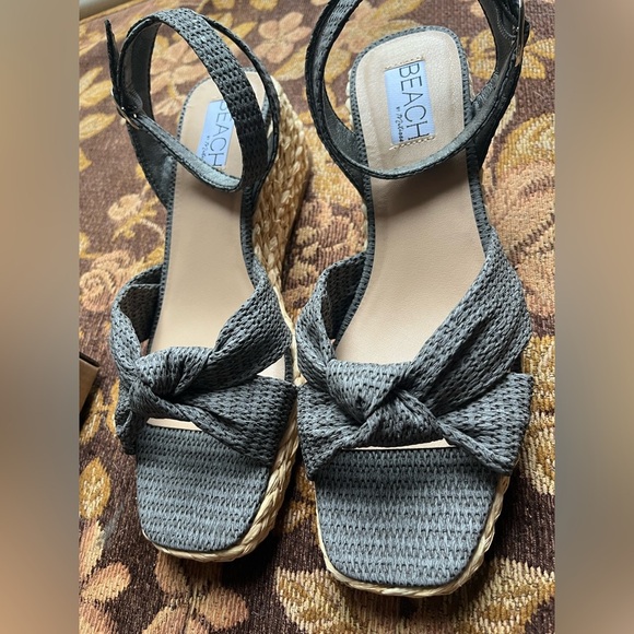 New! Beach by Matisse “Ibiza” Style Gray Woven Sandals various sizes - Picture 11 of 15